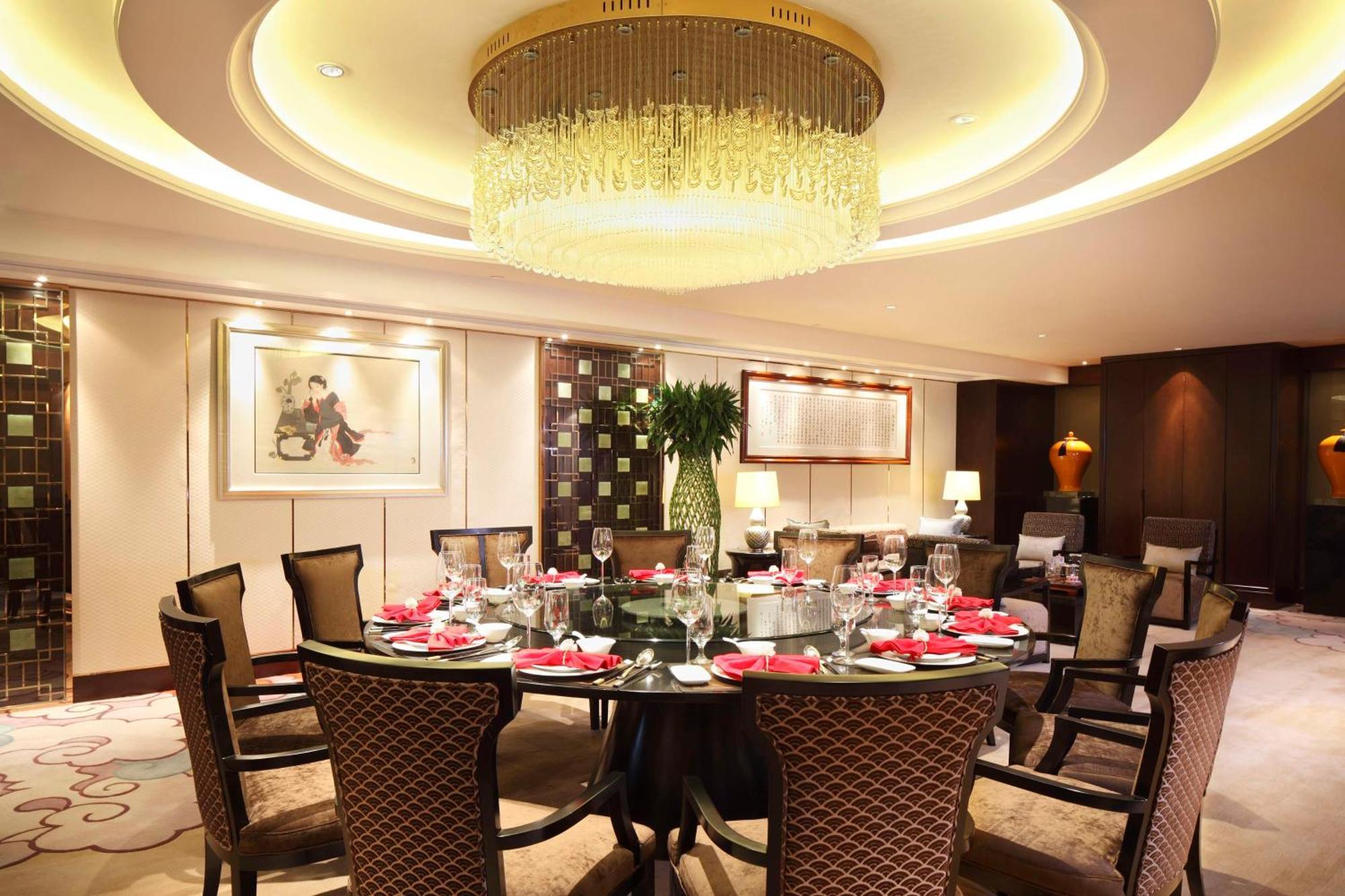 Doubletree By Hilton Guangzhou-Free Shuttle Bus To Canton Fair Complex & Overseas Buyer Registration Services During Canton Fair Period Exteriér fotografie