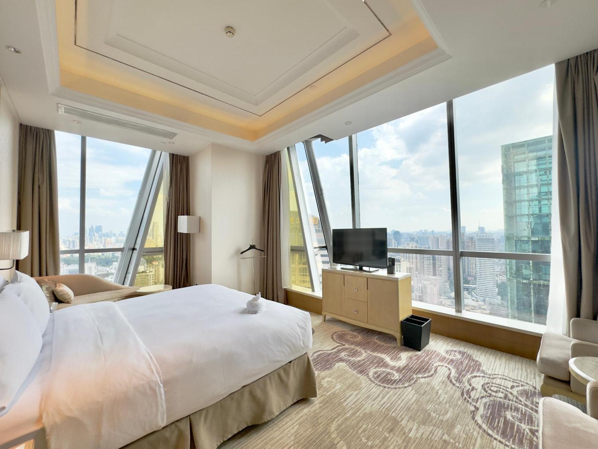 Doubletree By Hilton Guangzhou-Free Shuttle Bus To Canton Fair Complex & Overseas Buyer Registration Services During Canton Fair Period Exteriér fotografie